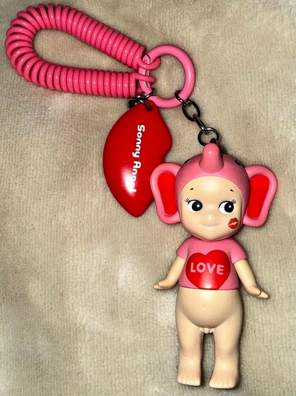 Sonny Angel Kiss Series Elephant Keychain Pink & Red